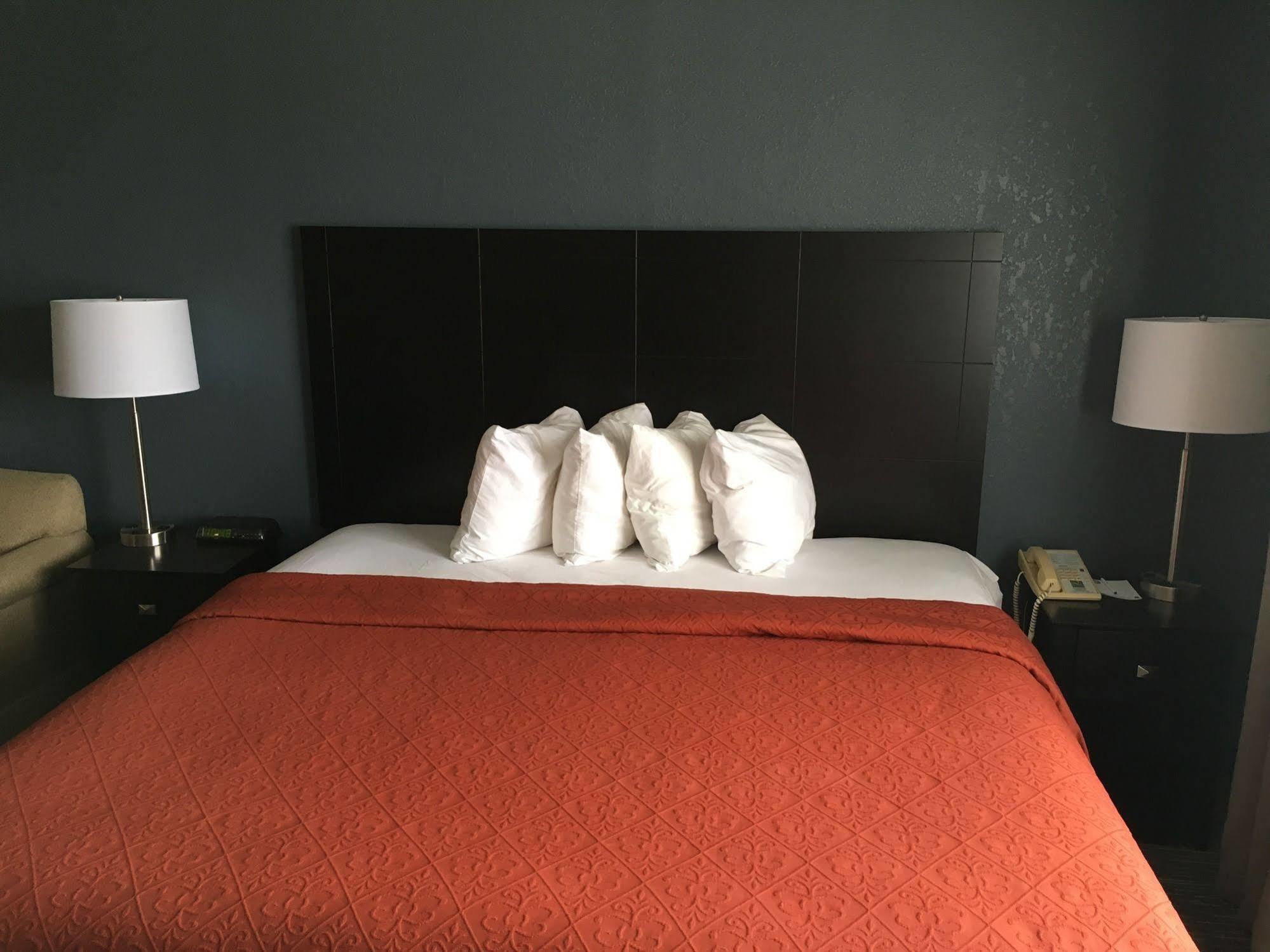 Comfort Inn Порт-Гурон Екстер'єр фото